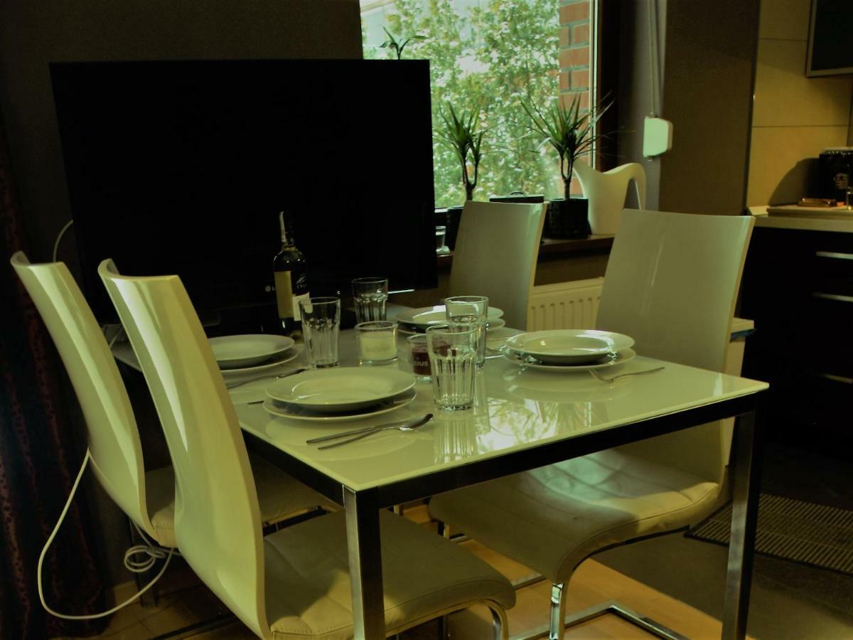 Apartament przy parku Wrocław Zewnętrze zdjęcie